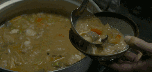 金针菇|既能美白护肤，又能驱寒暖身，这样的浓汤，你只需花费1分钟就可以完成