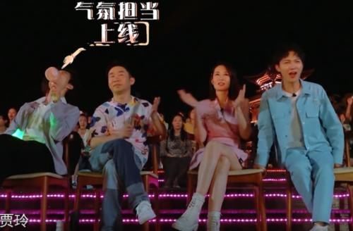 少女|硬糖少女跳《红色高跟鞋》,有谁注意台下范丞丞喊了啥,磕到了