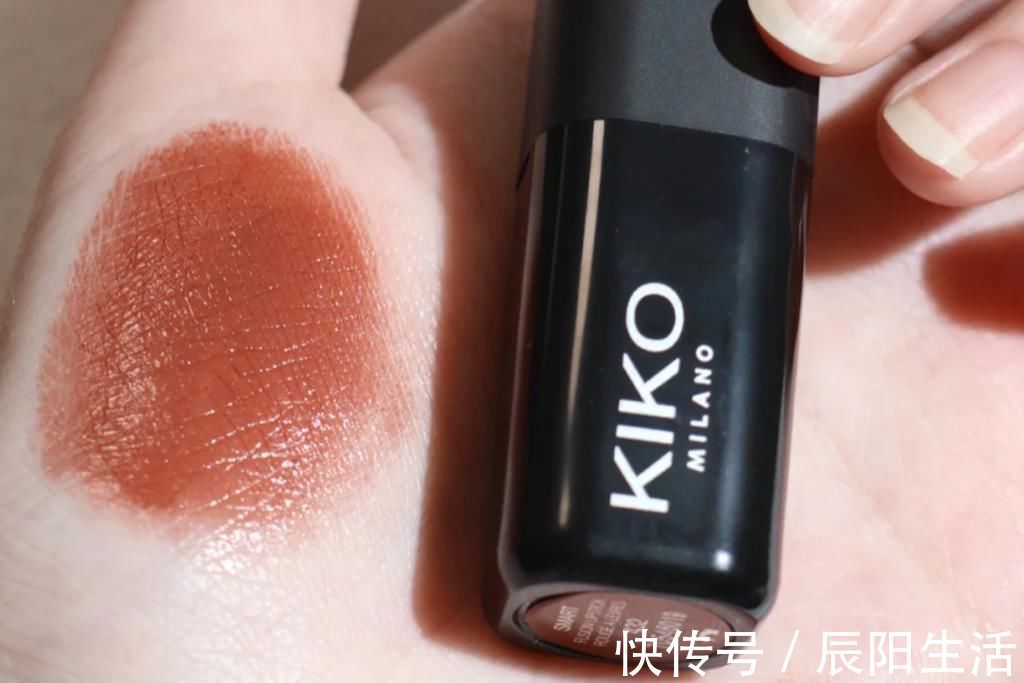 chanel 高冷口红色号合集!涂前打工人涂后不理人!