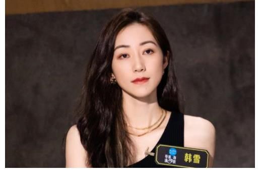 小鲜肉直言大前辈矮还重!被“驱逐”后,他一个动作化解尴尬