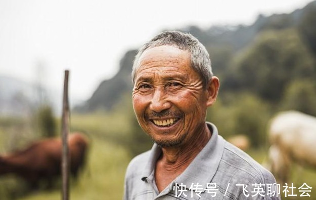 经验|患糖尿病44年,如今79岁,空腹餐后血糖都达标,他有3个控糖经验