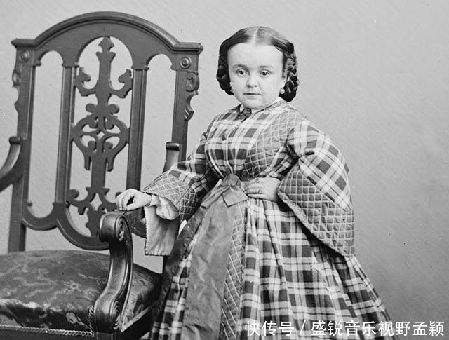 境界|拇指姑娘嫁两任丈夫万人围观,为林肯总统表演,一生享尽荣华富贵