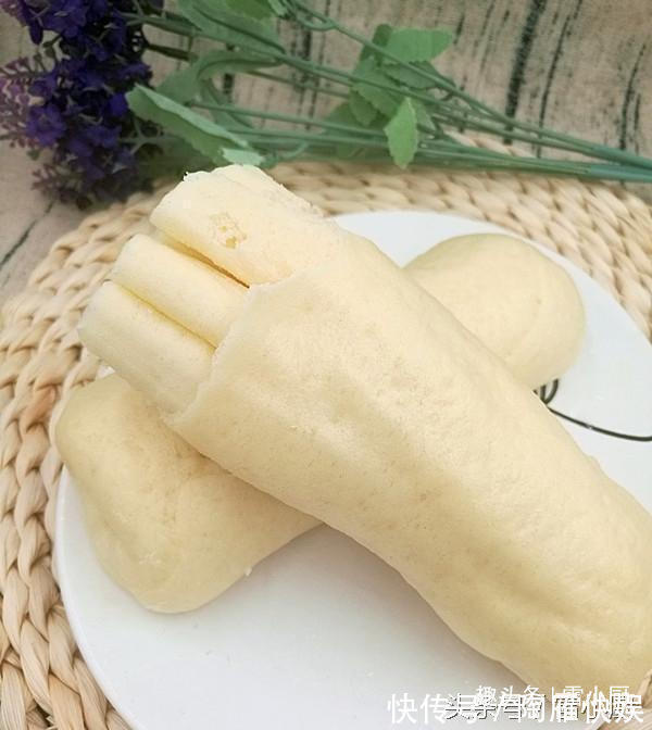 这个太好吃，不是馒头，不是花卷，却兼有两种口感，你也试试！