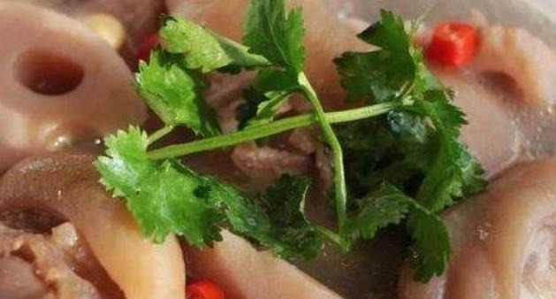 好吃|夏天软糯入味不腻,简单营养又好吃,百吃不厌富含丰富的胶原蛋白