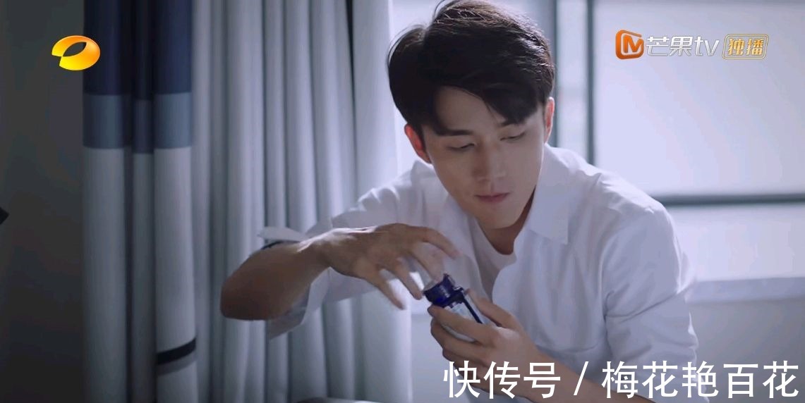 |子秋偷吃凌霄的药,搞笑背后兄弟俩暗藏的细节,让人心疼!