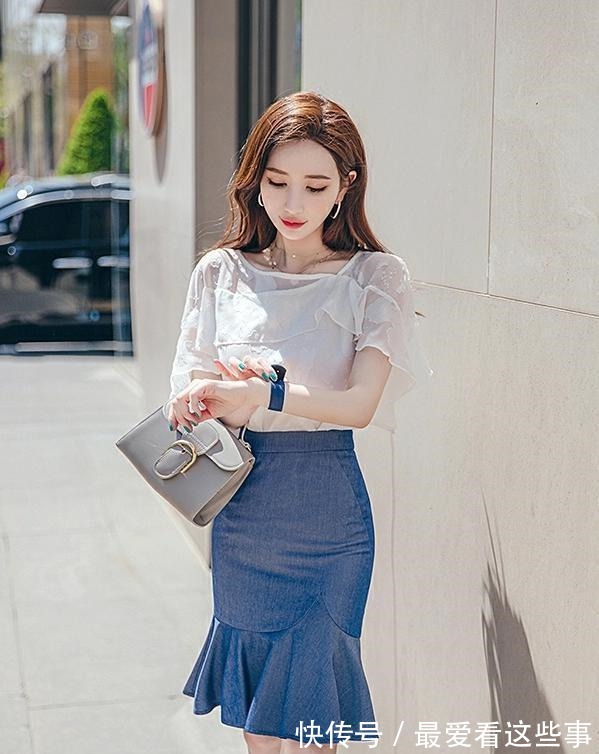 上衣 短袖雪纺上衣搭配牛奶鱼尾包臀裙,穿搭出小清风的感觉!