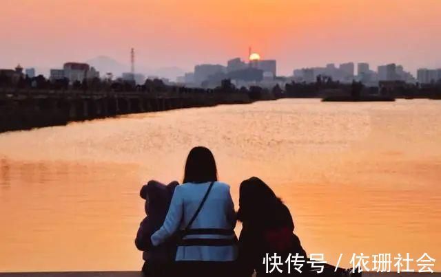 慢性|32岁女博士患癌，临终前给无数人的忠告这些行为都是在慢性自杀