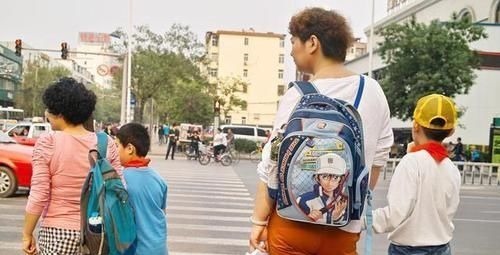 幼儿园|孩子都上幼儿园了,为啥宝妈还当“家里蹲”?过来人:有心无力