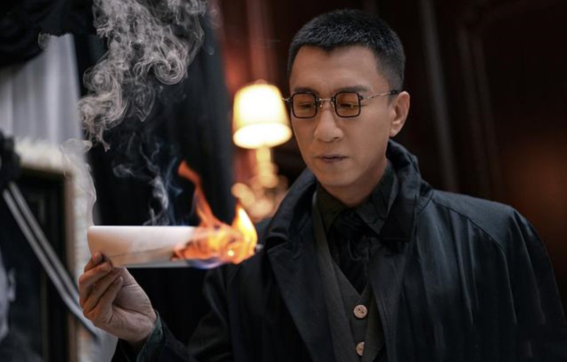 鄭曉寧|《掃黑風(fēng)暴》到底有多狠？光是預(yù)告曝光，主演孫紅雷就被央視點(diǎn)名