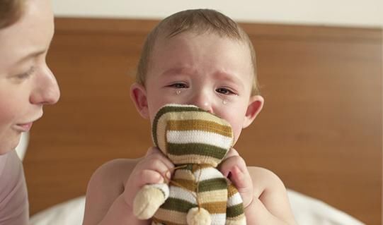 家长|宝宝脸可爱,家长喜欢捏,不要再捏宝宝脸有坏处!