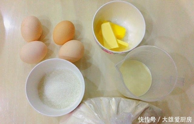 蛋糕最简单的做法，不用分离蛋白蛋黄，蓬松暄软，没有烤箱也能做