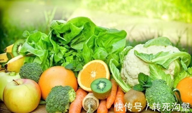 头晕|高血压“怕”一种水,提醒坚持喝,血压逐渐稳定,早知早受益