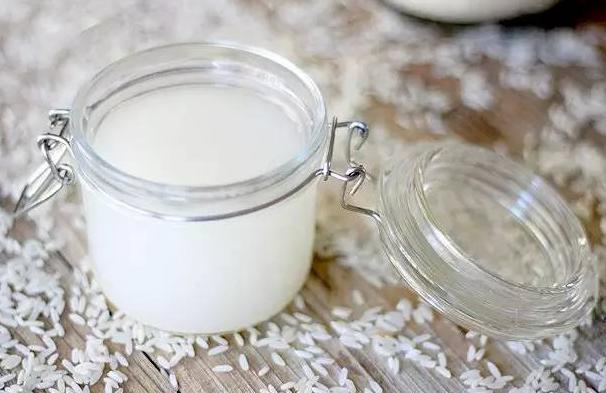 废油|厨房里这3样垃圾,废油、鸡蛋壳、淘米水,拿来养花效果一级棒