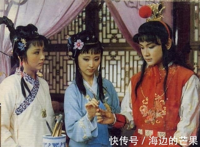 晴雯|宝钗和黛玉长得一样美吗？原文中并没有这样说