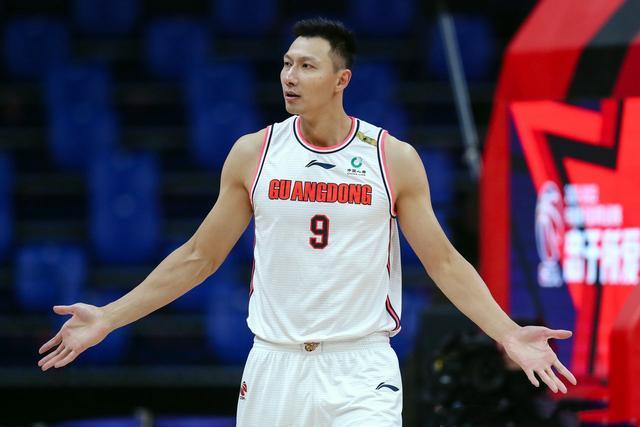天津|CBA积分榜:老黑马褪色,新黑马崛起,广东宏远迎来反弹良机