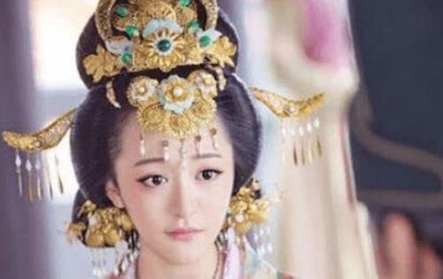 无情|她与皇上青梅竹马,15年生下12个孩子,最后却被皇上无情毒死