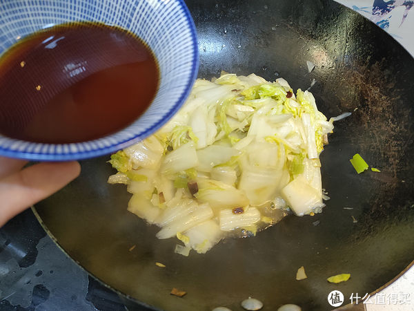 炒醋溜白菜,先放醋还是后放醋?掌握好醋溜汁比例,酸爽又开胃