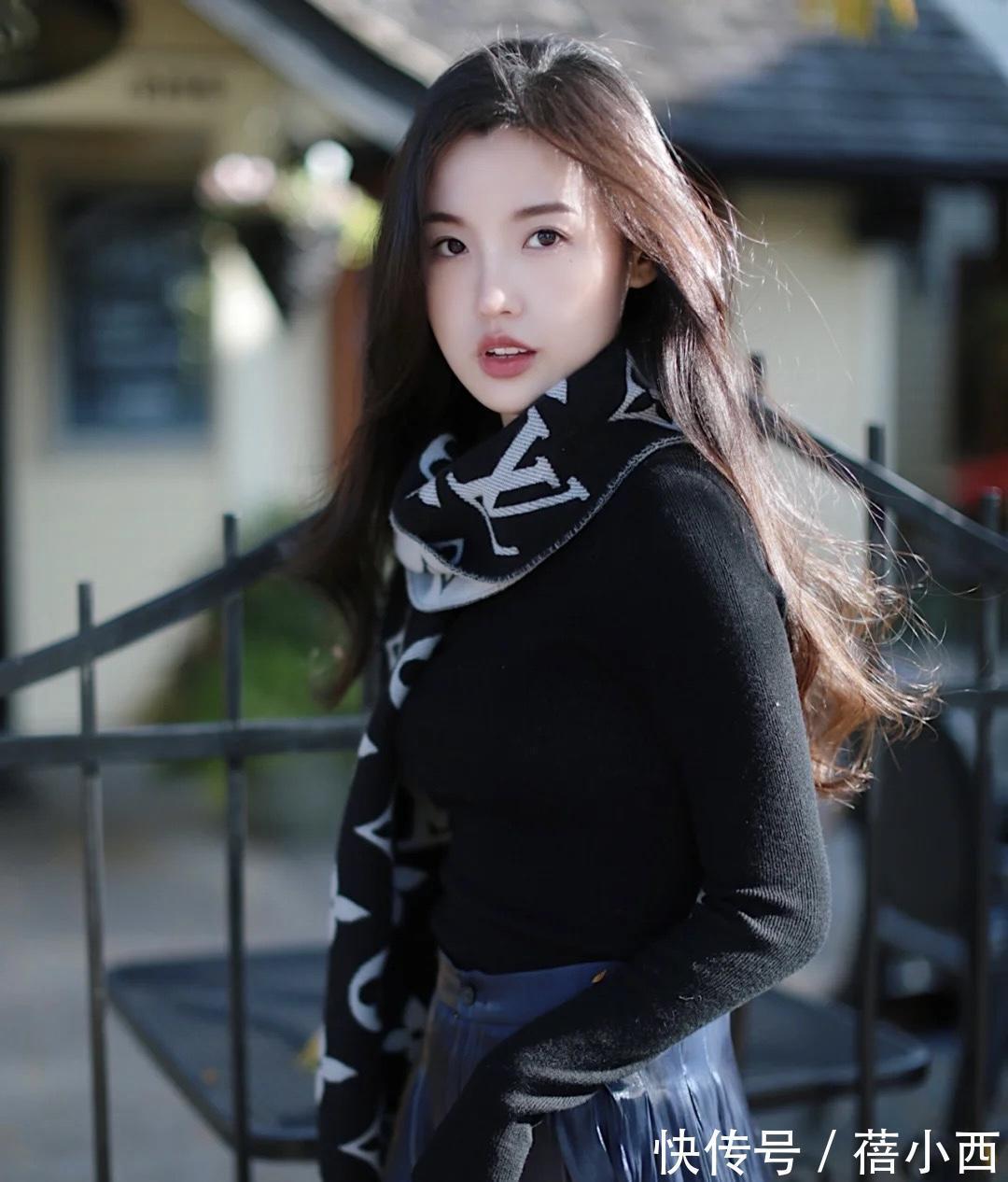 秋冬 秋冬建议多穿“针织衫”,搭配直筒裤显气质,搭配半身裙高级优雅