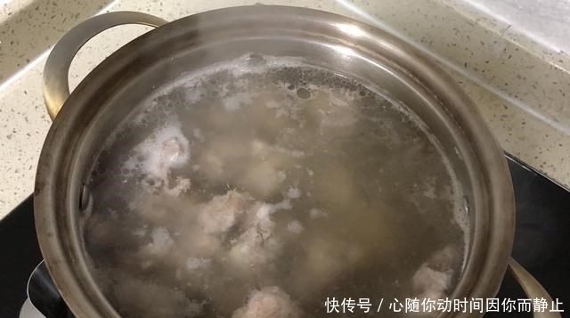 这道菜|孩子生长期，每周吃一次这个菜，营养丰富，孩子不愁长不高