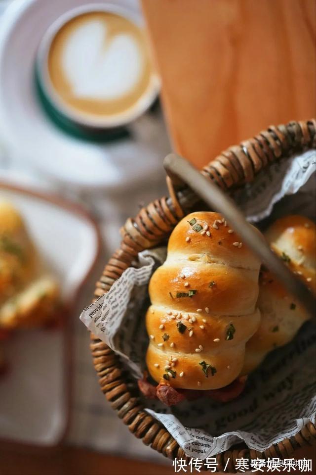 香甜|馒头吃够了，试试这样做，无技巧无难度，暄软香甜，比面包还好吃