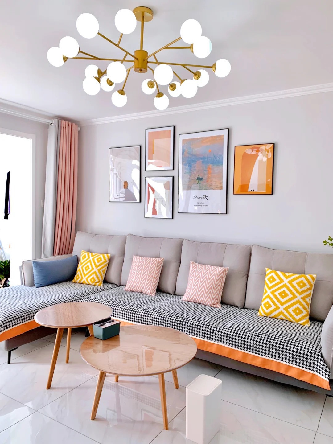 颜值担当|她家全屋不吊顶，只走石膏线，墙面不造型，只刷乳胶漆，温馨耐看