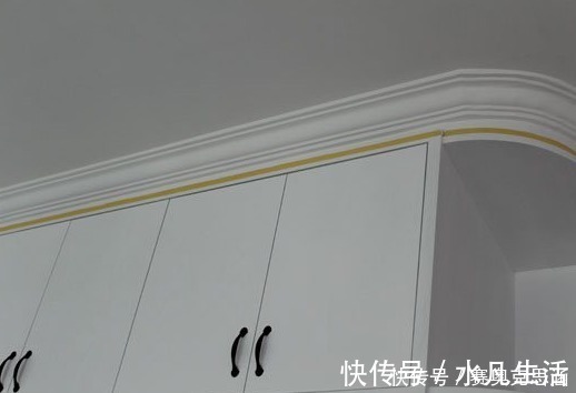 石膏线|越来越多的人这样设计衣柜,好看又好用,回家让工人也这样装