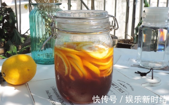 长期|小小柠檬作用大，清爽解腻，长期饮用还有美白功效