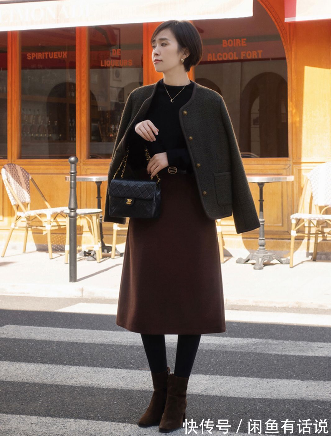 格纹|早春长大衣失宠了,35岁阿姨的“短大衣+裙子”保暖又高级,真美