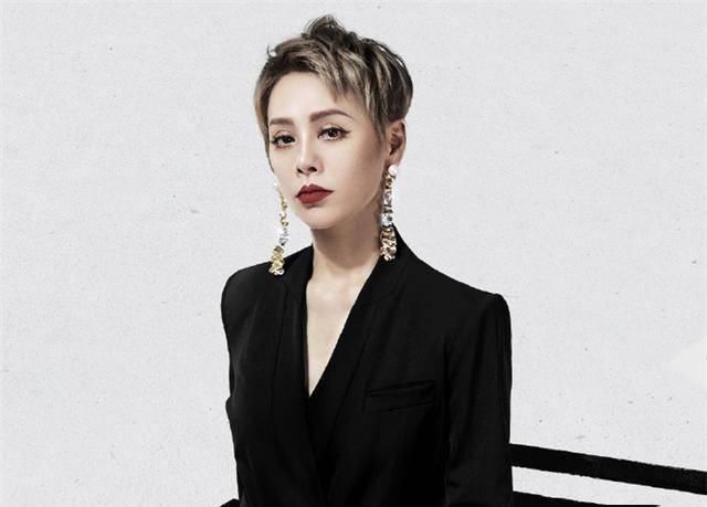  答案|《浪姐》团体综艺终于定下，姐姐们实力到底怎样，海报给出答案