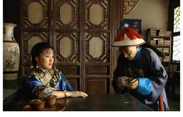 乾隆|宰相刘罗锅中,乾隆一心想得到刘墉的老婆,他是乱伦吗?