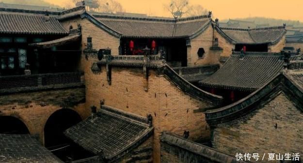 面积|中国最大的私人民宅，几代人整整建了300年，面积比故宫还大