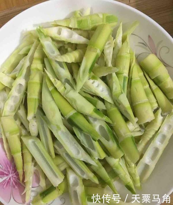 咸猪头|这种食物是“催老剂”,医生很少让家属吃,在家需要少吃