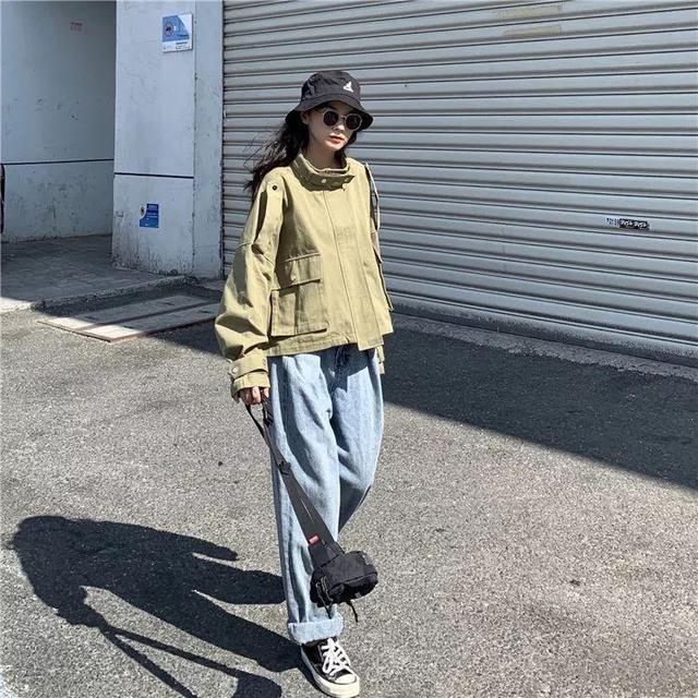 年轻的心 入秋后先别着急买靴子,今年流行这种鞋,舒适耐穿不累脚