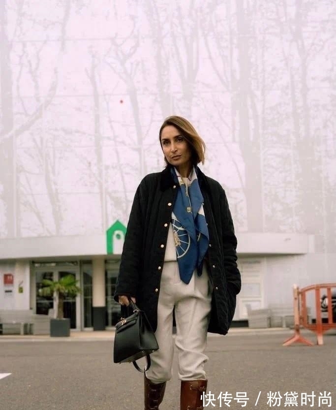 长裤 今年流行一种风格,叫:大衣+长裤,显瘦又高挑,换种思路更时髦