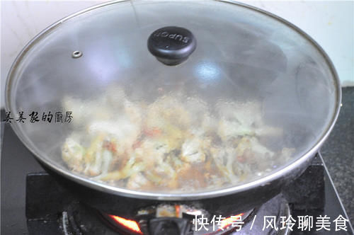 冬天这菜2元1斤,钙含量比鸡蛋高3倍,不懂吃亏大了!