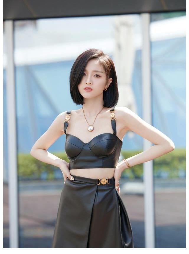 火辣|吴宣仪让生活好看第二季综艺美图,清凉火辣