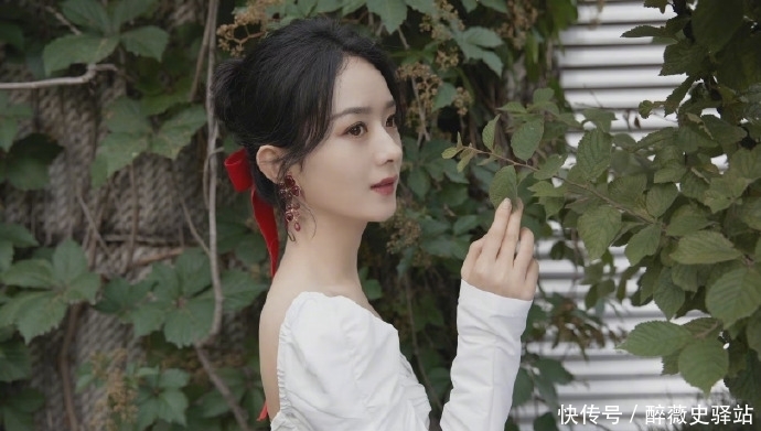 趙麗穎|教主說圈內(nèi)小花生:小鬼吳宣儀綜藝?趙麗穎內(nèi)幕?劉昊然周也?