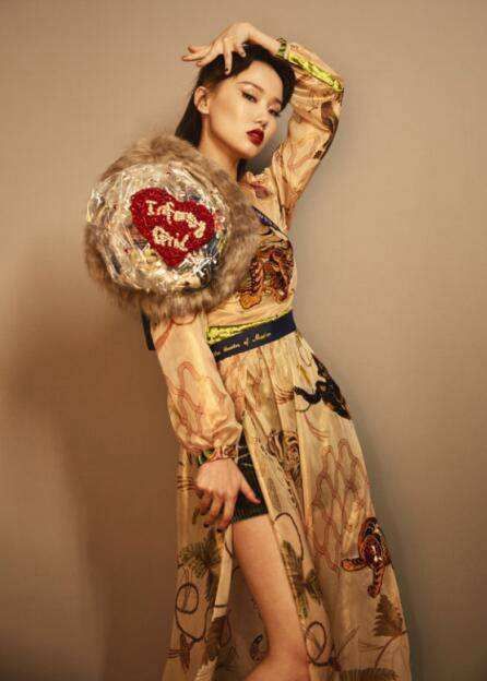 喜爱度|黄龄吐槽自己观众缘排名,你认为她的表现如何?