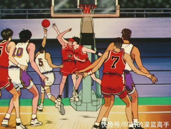 恰恰|灌篮高手赤木受伤下场，面对困局，湘北需要的恰恰是流川枫的缺点