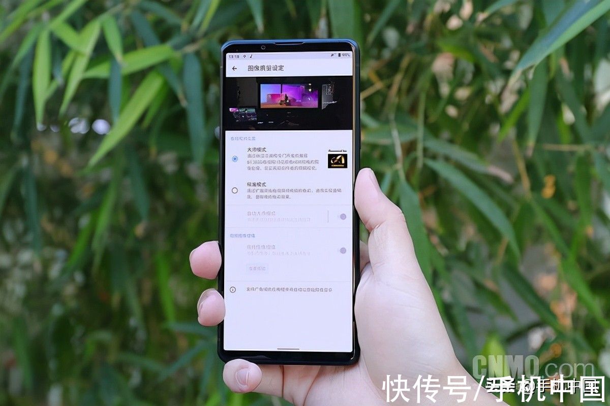 索尼|索尼Xperia PRO-I评测：带上它 用“微单手机”记录生活