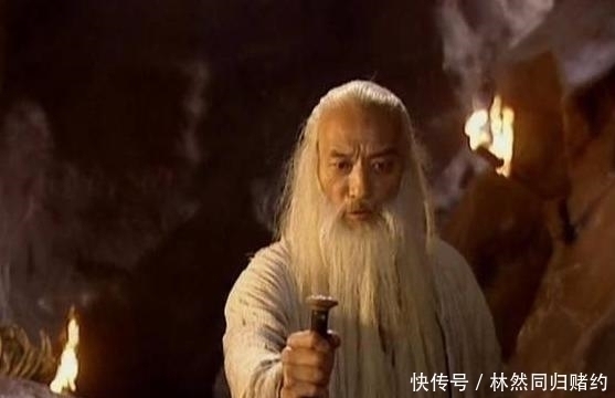 令狐冲$笑傲江湖,此人才是真正的伪君子,天下第一却没出手,不是岳不群