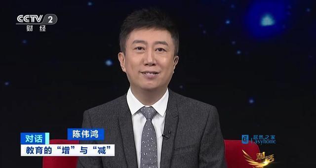 央視舉辦簽約活動,董卿主持意料之中,龍洋出現(xiàn)證明自身市場定位