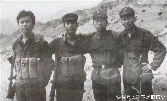 营长|副营长潜入越南,黑暗中听见水声水壶不满,晃荡出声︱百家故事