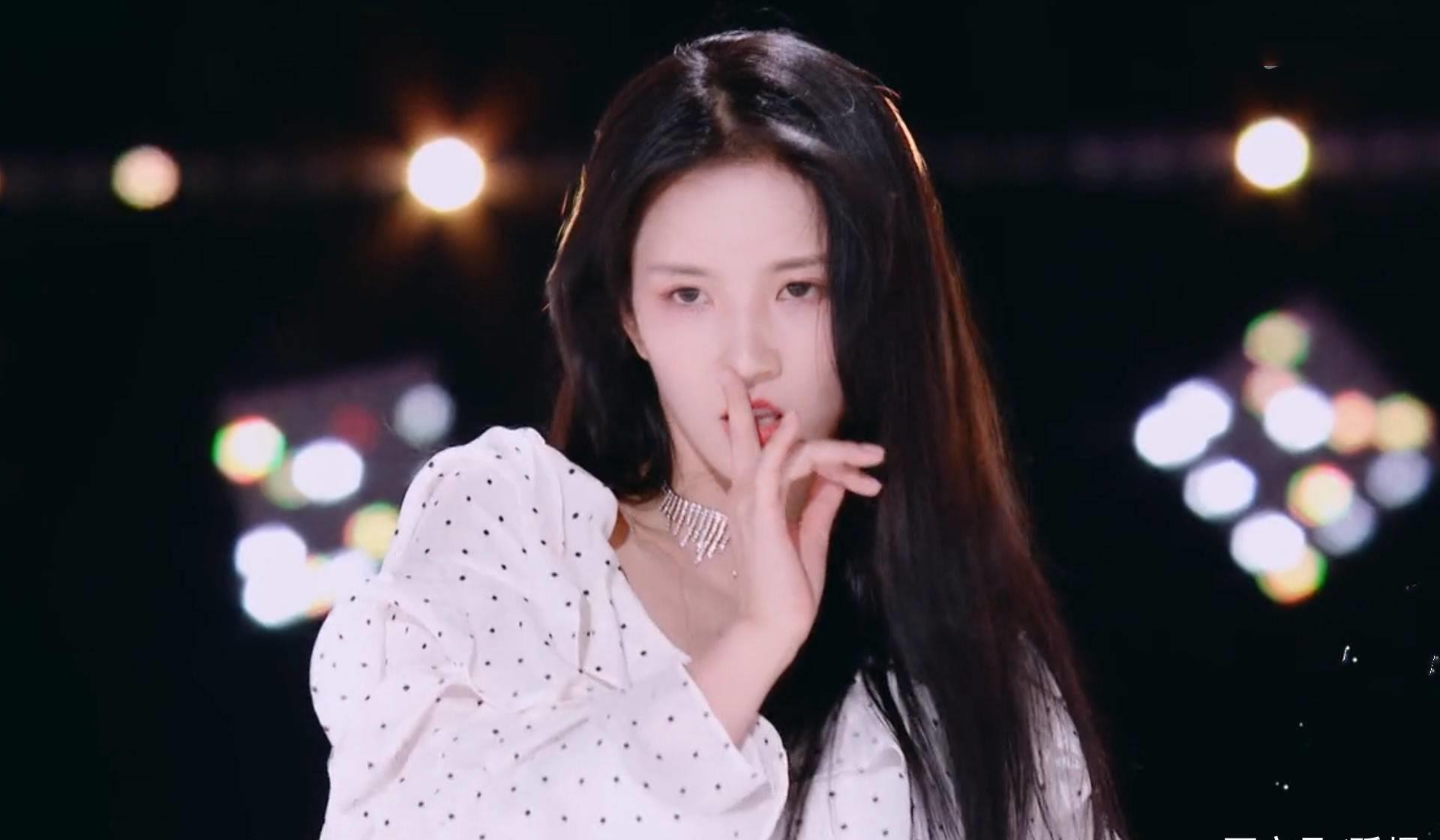 《创3》出道位已锁定林君怡疑被踢出局,部分选手毫无存在感