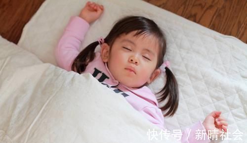 入睡时|孩子的入睡时间影响智商?调查结果来了,多半中国孩子不达标
