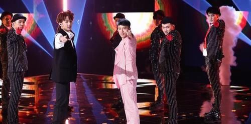 李榮浩|《好聲音》國慶演唱會播出，往期學(xué)員為主，本季學(xué)員失去登場機會