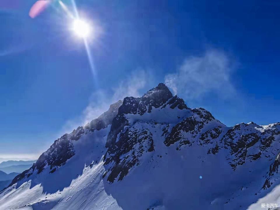 和高尔夫嘉旅一起去邂逅玉龙雪山