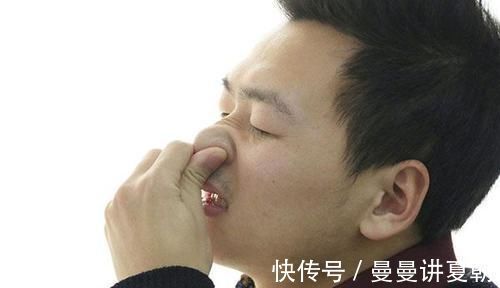 声音嘶哑|咽喉不适以为是咽炎，却查出2种癌，医生：咽喉异常可能是征兆