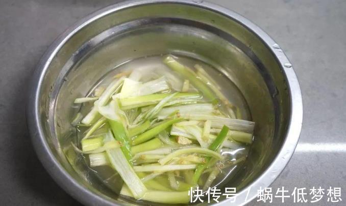 调料|包饺子调肉馅，只会加调料不好吃！教您正确做法，饺子喷香好吃