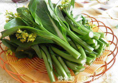 枇杷肉|女性一过40岁,要学会吃这7种食物,能养肝补肾淡化色斑